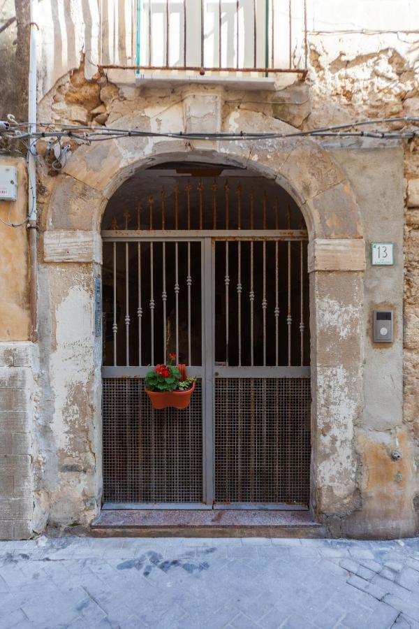 Ortigia San Pietro Apartment Syracuse Exterior photo